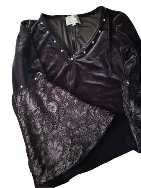 SILVERADO Dreamer Onyx Black Velvet Concho Trim Large Lace Bell Sleeve Sz L $200